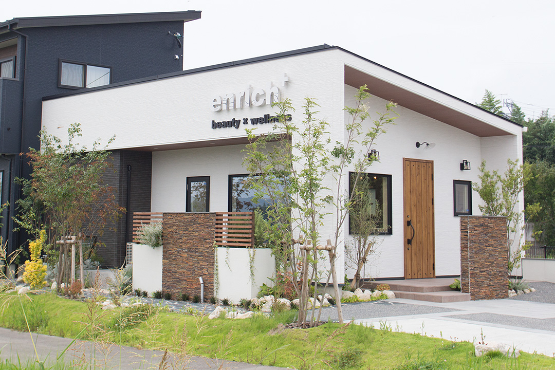 enrich+ 外観